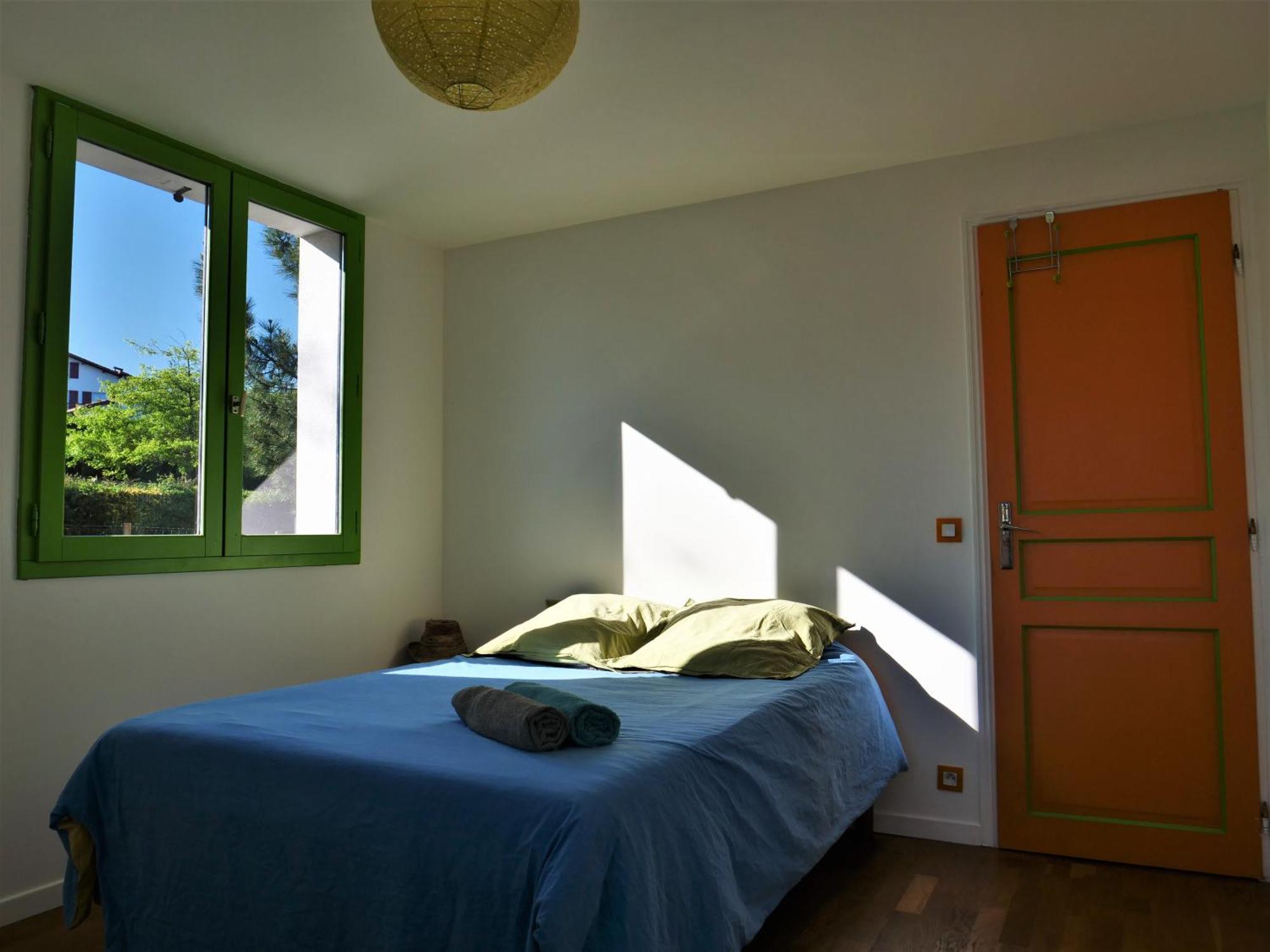 Izpi Urdin Holistic Surfhouse Habitación en casa particular San Juan de Luz